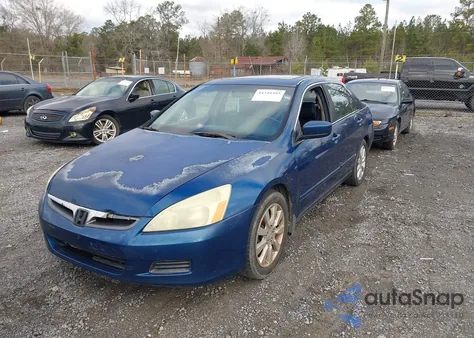 2006 Honda Accord 3.0 Ex z USA, uszkodzony, nr VIN 1HGCM66516A010130